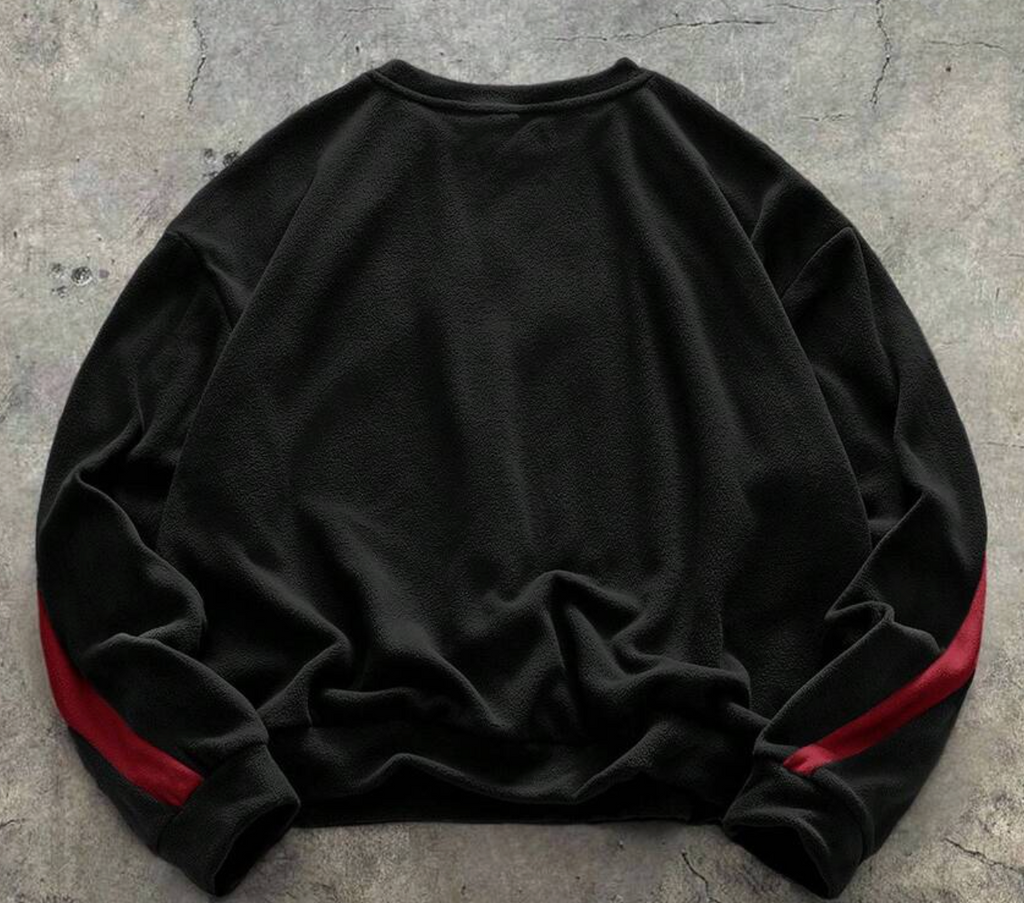 Knitted sweatshirt - Black and red