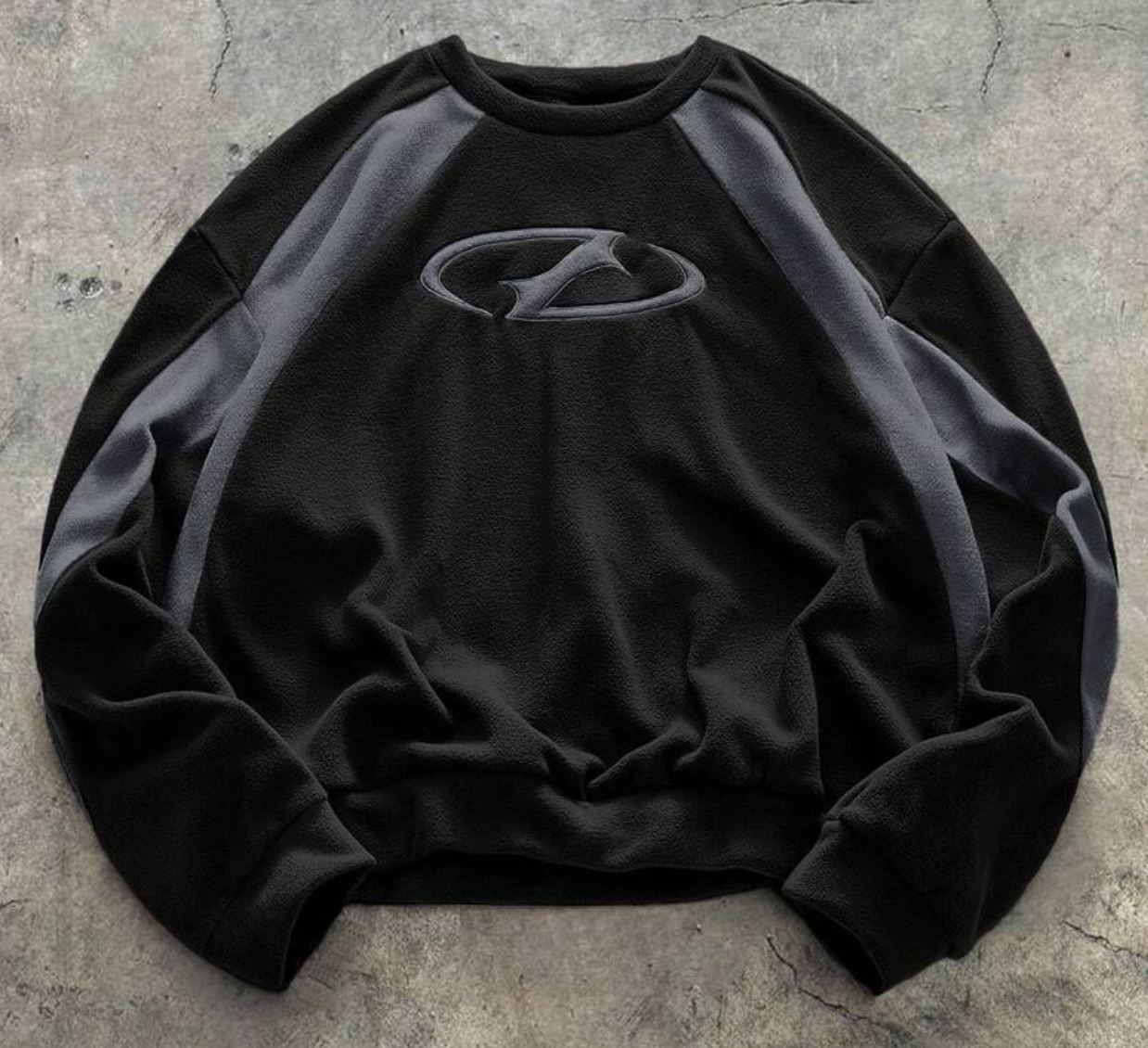 Knitted sweatshirt - Black and Grey
