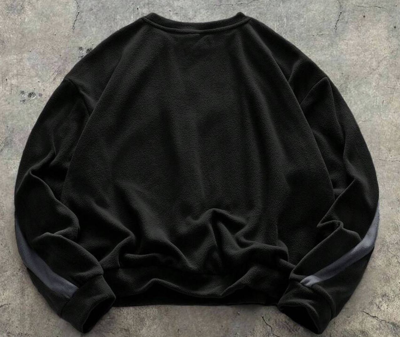 Knitted sweatshirt - Black and Grey